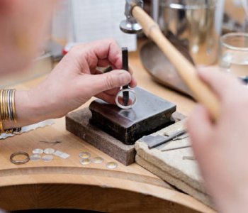 DIY-Jewelry-and-Fashion-Kits
